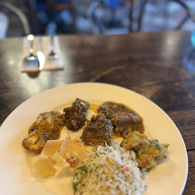 正宗印度菜，午餐自助餐🥰