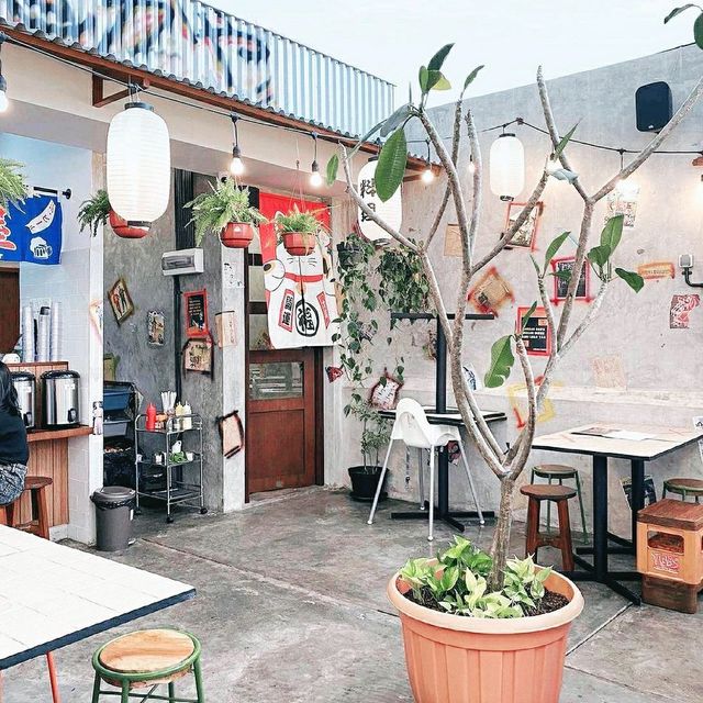 Soreizakaya Cafe, Shanghai