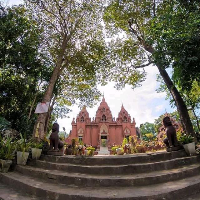 วัดเขาพระอังคาร จ.บุรีรัมย์