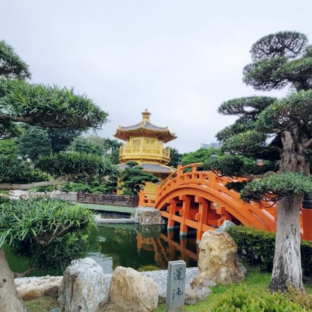 南蓮園池