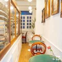 คาเฟ่โดนัทเปิดใหม่สุขุมวิท33 Charlotte Doughnuts