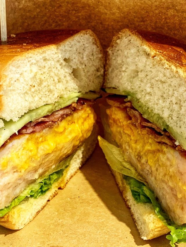 必食足料漢堡🍔
