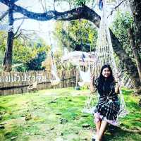 สีดำนมสด คาเฟ่และร้านอาหาร ริมแม่น้ำปราจีน