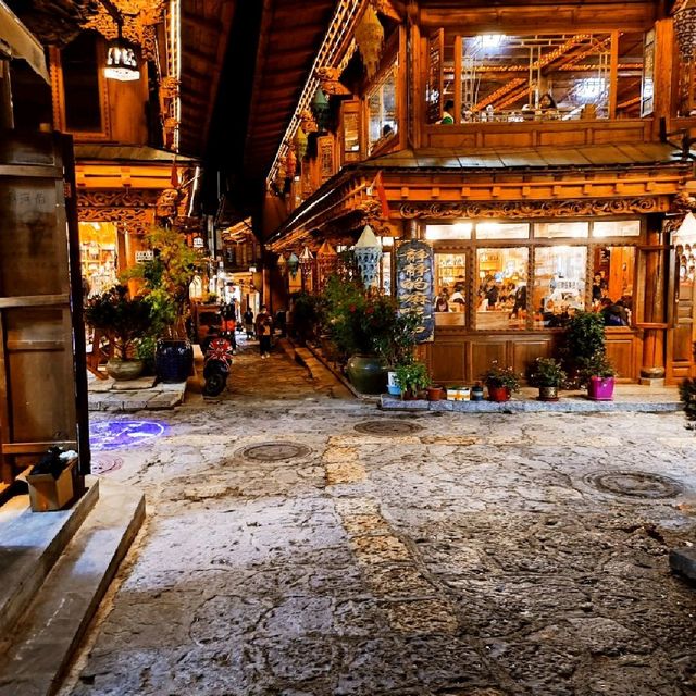Heart of Shangri-la - Dukezong