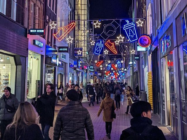 🇳🇱 XXX Amsterdam - Vibrant Capital of the Netherlands! 😍