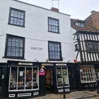 Cute Canterbury