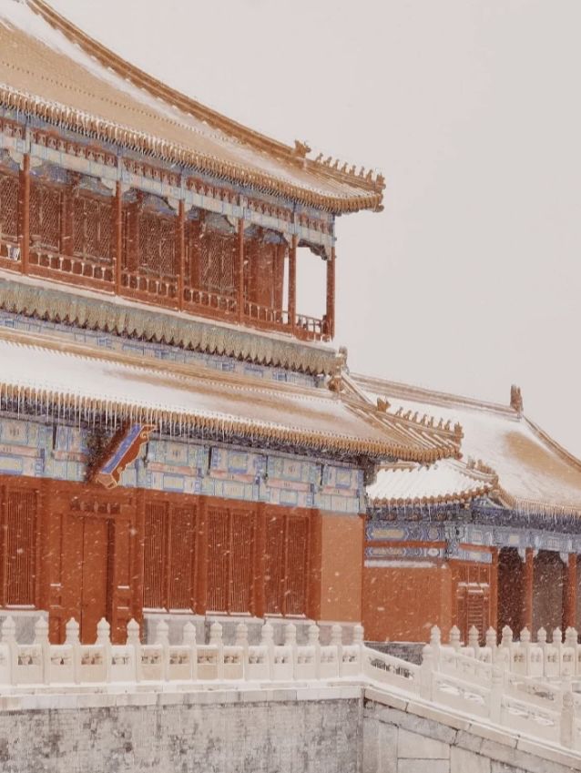 The first snow of 2021 has arrived in Beijing