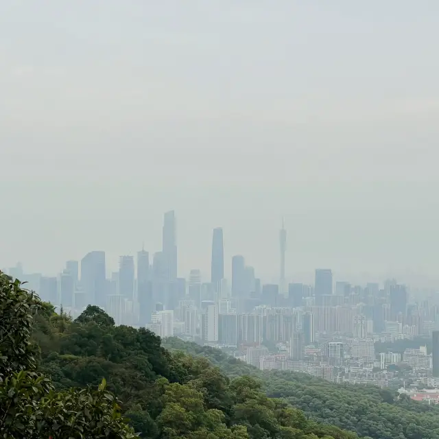 觀看廣州全景的不二選擇-廣州白雲山