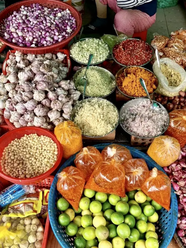 Con Market - Da Nang, Vietnam 