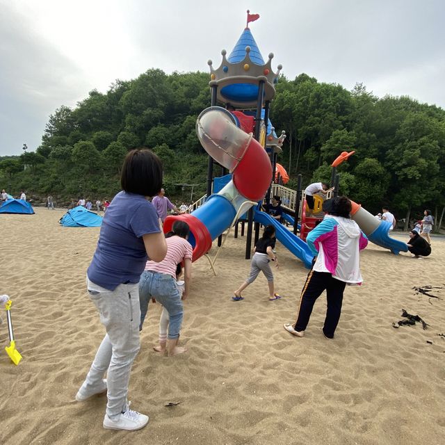 DID YOU KNOW HANGZHOU HAS THIS BEACH🏝 ⁉️