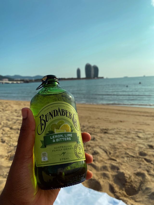 SANYA BAY BEACH AFTER LOCKDOWN 