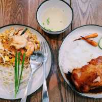 Busaba Cafe & Meal อยุธยา