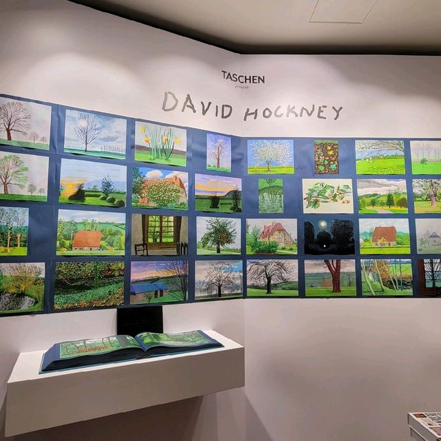 TASCHEN ~ 在亞洲的第一家門店 