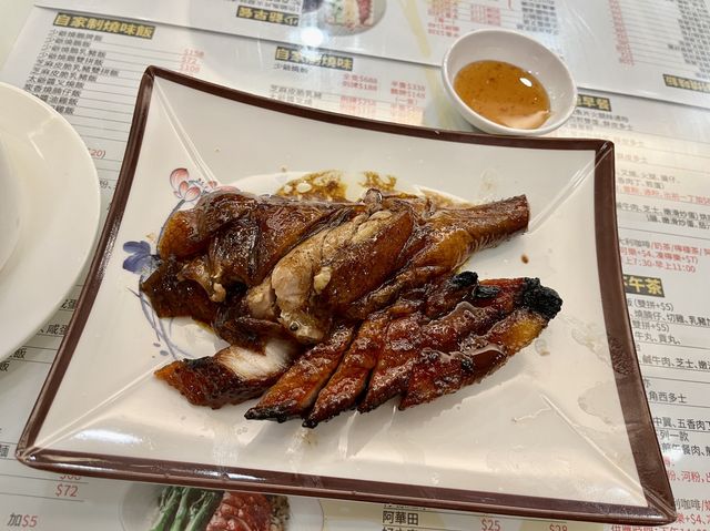 養生燉湯配廣東燒鵝