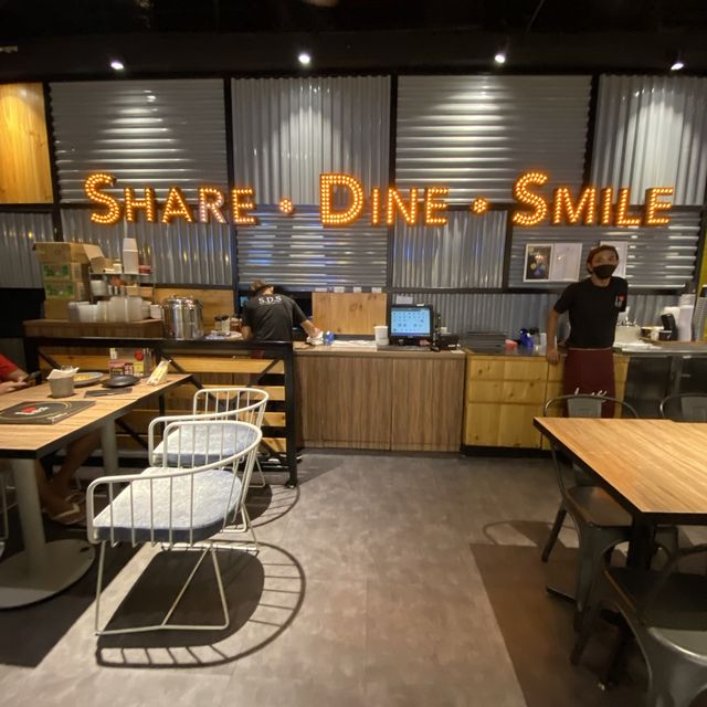 S.D.S restaurant, KSL City Mall