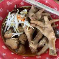 ก๋วยเตี๋ยวไก่บุฟเฟ่59บาท