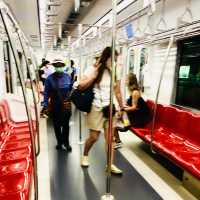 เดินทางเร็วขึ้นด้วยรถไฟฟ้าสายสีแดง | กรุงเทพ
