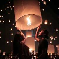 Thousands of floating lights at Loy Krathong