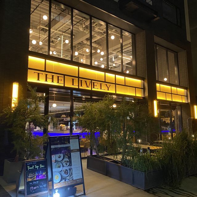 ホテルで映画館気分！The Lively 大阪本町に泊まってみた！