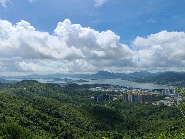 港版萬里長城🏯~雲山