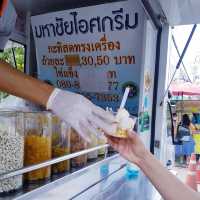 ไอติมไข่แข็งมหาชัยริมสระเมืองทอง