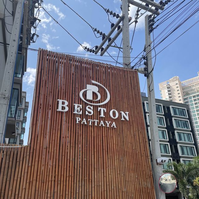 Review โรงแรมเบสตัน พัทยา - โรงแรมดีราคาหลักร้อย
