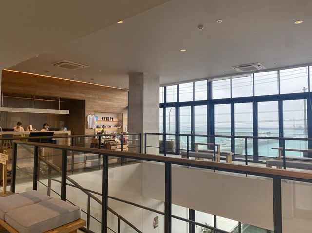 【沖縄/宮古島】宮古島で貴重なコンセントあり、オーシャンビューカフェ🔌☕️✨