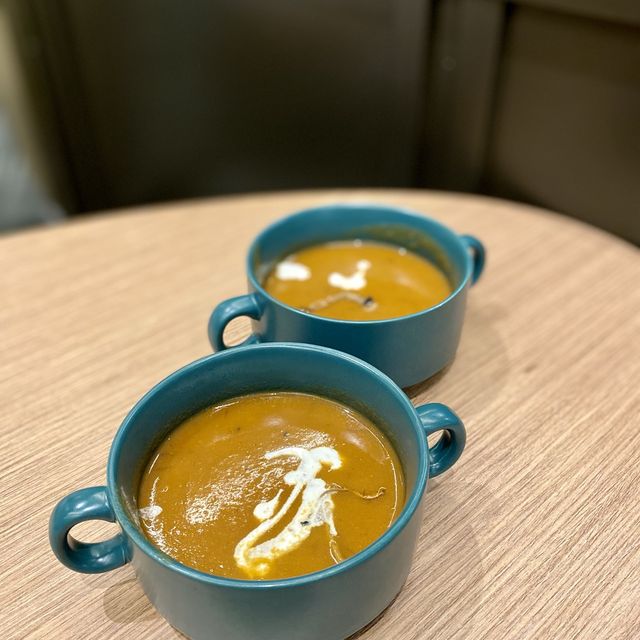 《田園風漢堡店》