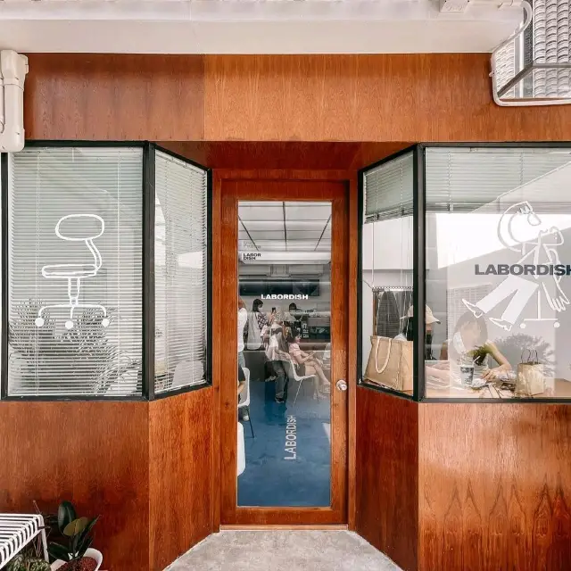 Labordish Cafe 