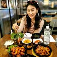 ฟินกับอาหารเกาหลีสุดอร่อย ที่ Hongdae Station 