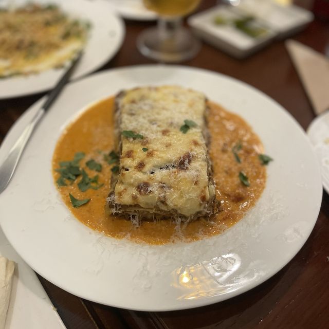 익선동에 라자냐 맛집은 여기! “간판없는가게”
