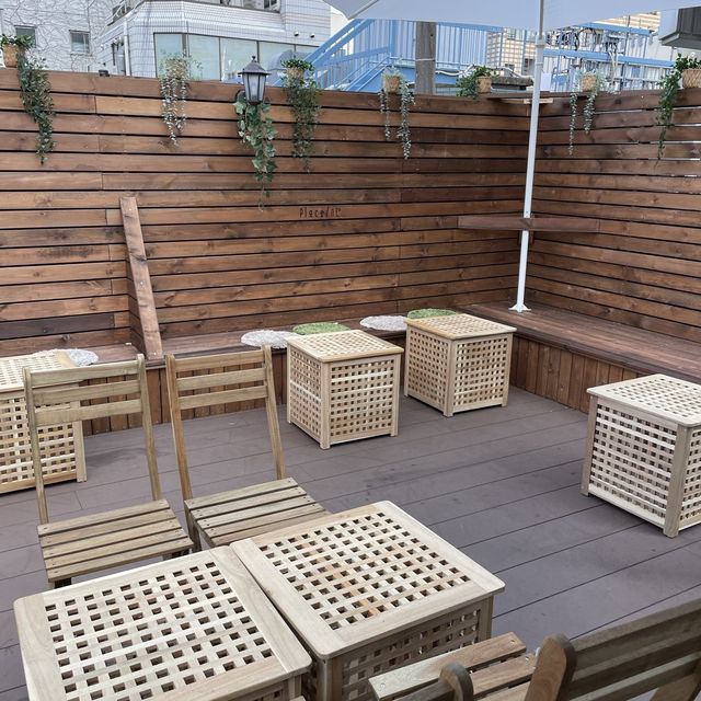 【新大久保】4階建ての韓国っぽカフェ🇰🇷Place/NE° 【新大久保】4階建ての韓国っぽカフェ🇰🇷Place/NE°