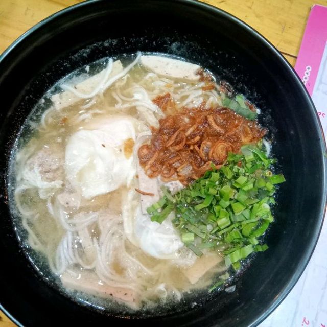 ร้านแม่จ๋าาาจั๊บญวน