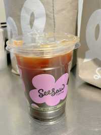 Seesow coffee，遇見春日桃花季！