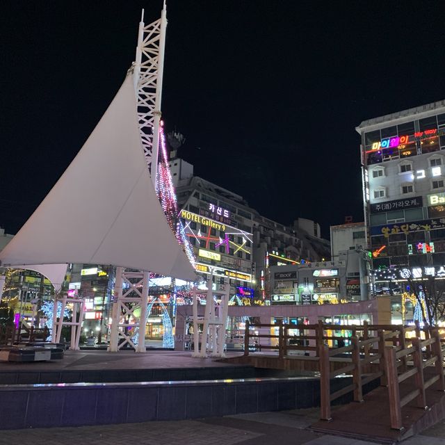 [🇰🇷, 창원] 번화가에서 크리스마스 분위기 느끼기🎅🎄