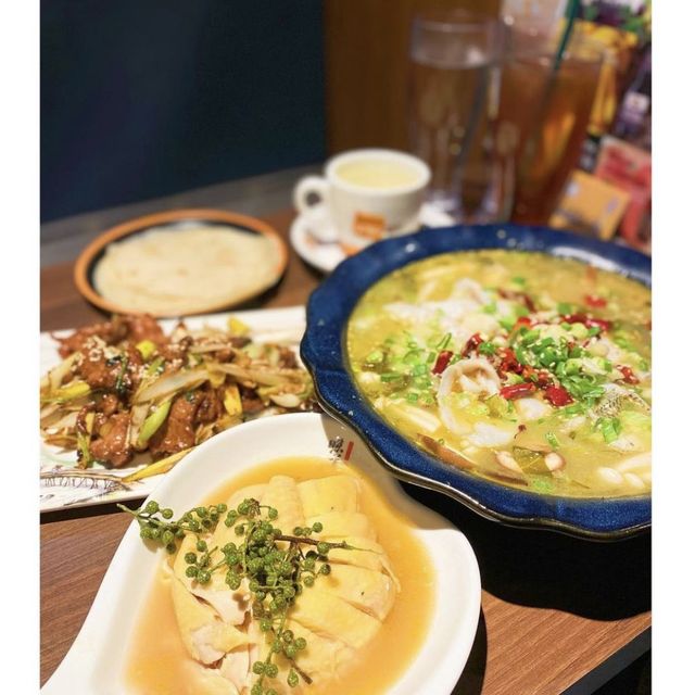 酸菜魚😻😻