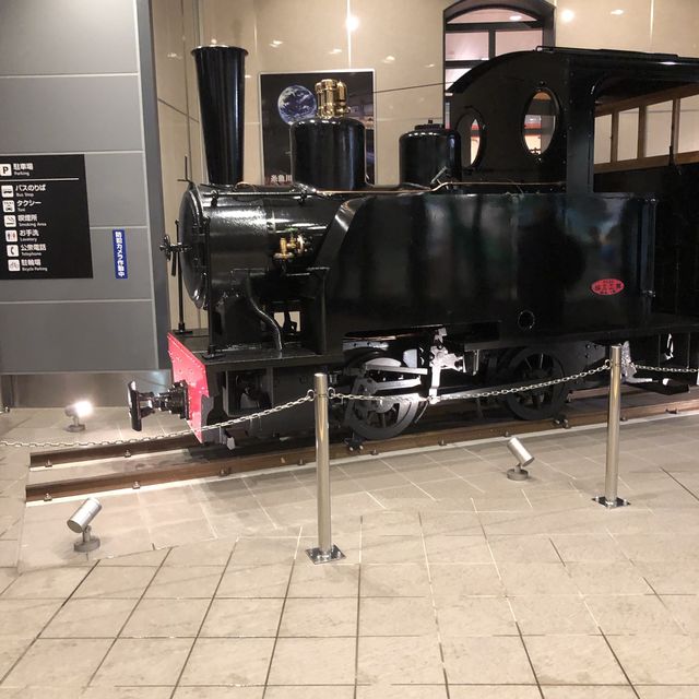 【糸魚川駅の巨大なプラレール！！】