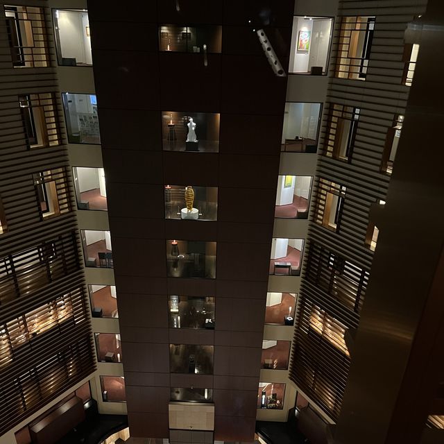 まるで美術館のようなホテル