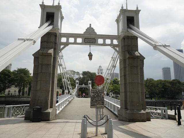 Cavenagh Bridg