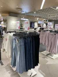 U-Plex ห้างดีเดินเพลินที่ย่าน Sinchon
