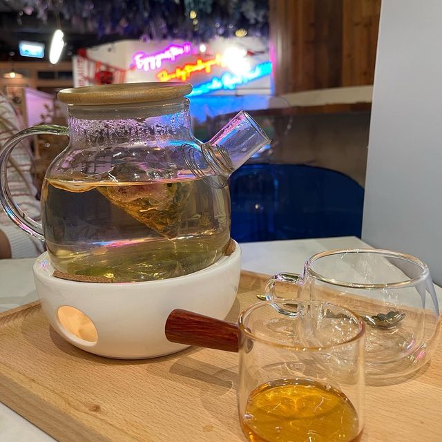 黃大仙高質台灣牛肉麵
