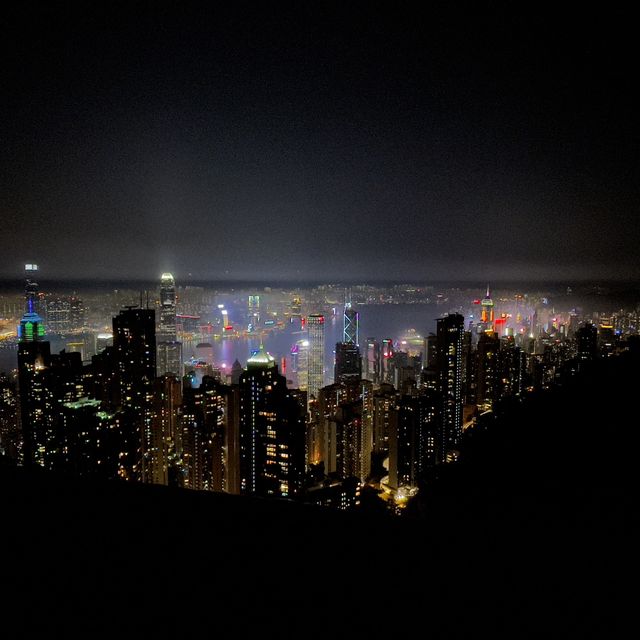 在太平山頂看夜景