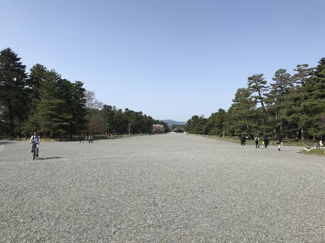 【京都】平安時代にタイムスリップ！京都御苑をご紹介