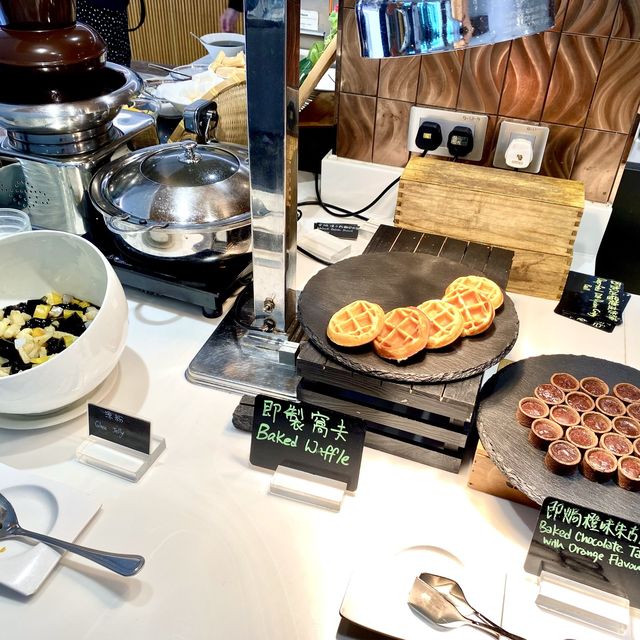 [Park Cafe] - 人太多，出現搶食狀態🙅🏻‍♀️