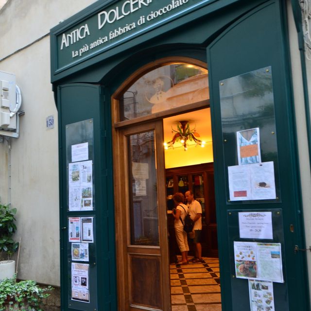 意大利 西西里島 🔶 Modica🍫 Antica Pasticceria Bonajuto 