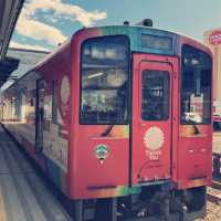 【岩手県】三陸鉄道の宮古駅でレトロな車両と記念撮影！
