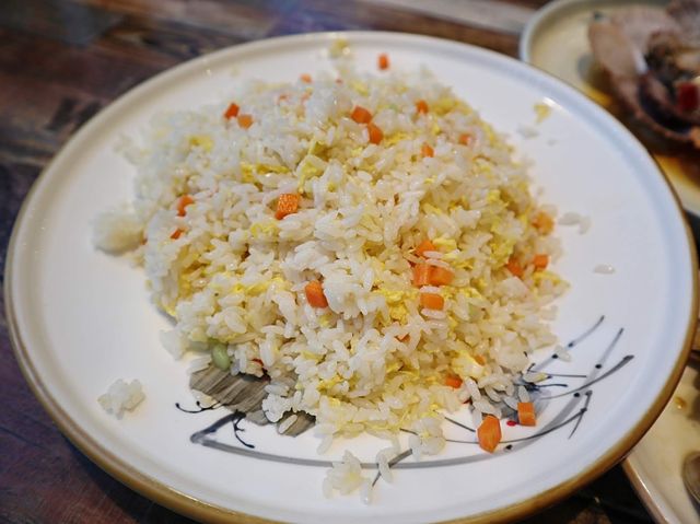 칭다오 현지인들이 즐겨먹는 바지락볶음 해산물맛집 소어촌