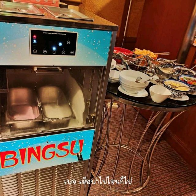 buffet นานาชาติ ฟัวกราส์ วากิว ขาหมู เป็ดปักกิ่ง