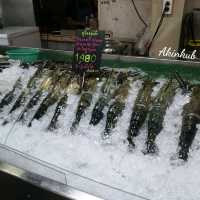 ยกทะเลมาไว้ที่ตลาดสดธนบุรี