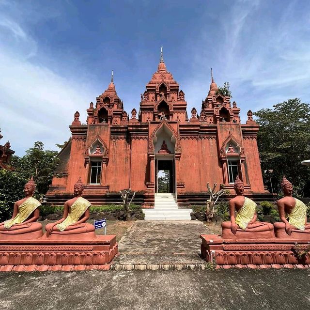 วัดเขาพระอังคาร จ.บุรีรัมย์